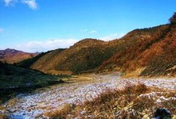 山野在线观看,探寻自然之美，在线共赏绝美风光