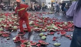 吃瓜网红翻车事件真相揭秘,揭秘背后惊人内幕