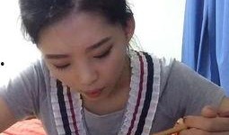 爆料火鸡面吃货视频大全,揭秘吃货眼中的火鸡面视频大全